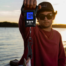 Load image into Gallery viewer, KastKing WideView Digital Fishing Scale with Fishing Pliers and Lip Grip Combo
